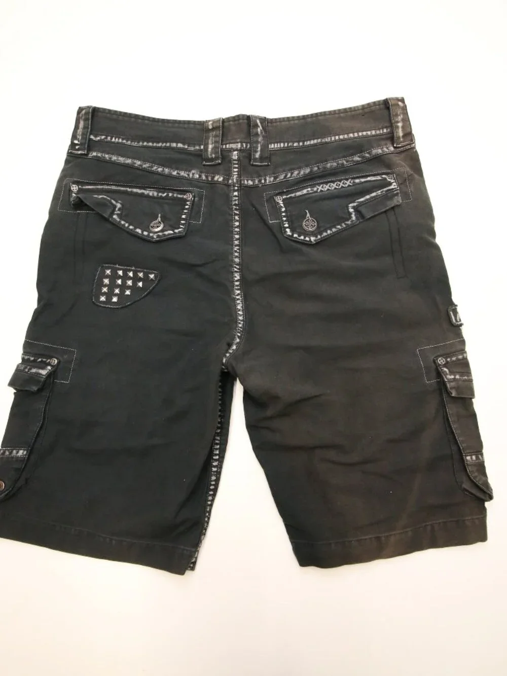 Affliction Faded Black Cargo Studded Shorts Mens 36 Heavy Canvas Y2K READ FADES